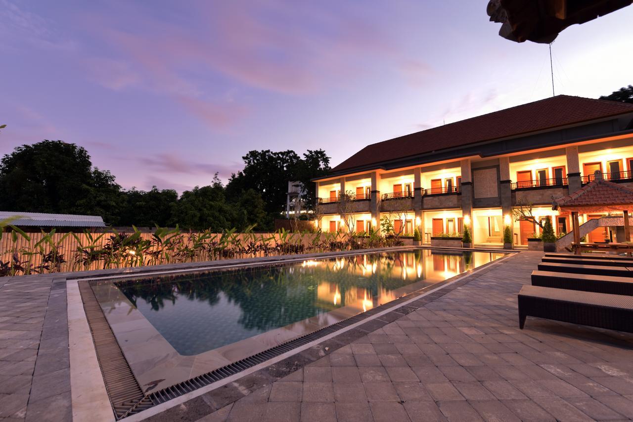 Le Lima Hotel Кута Екстериор снимка